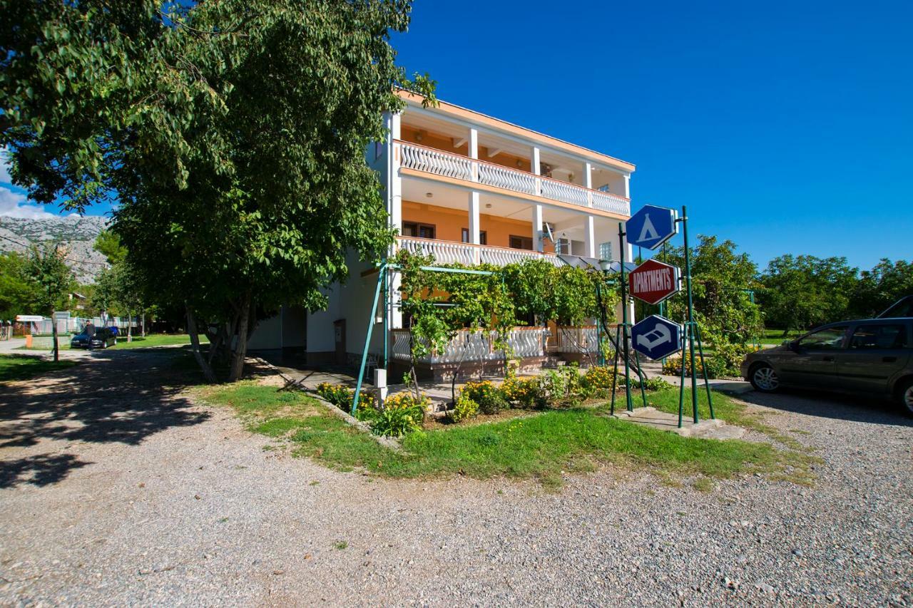 Apartmani Vesna Starigrad Paklenica Luaran gambar